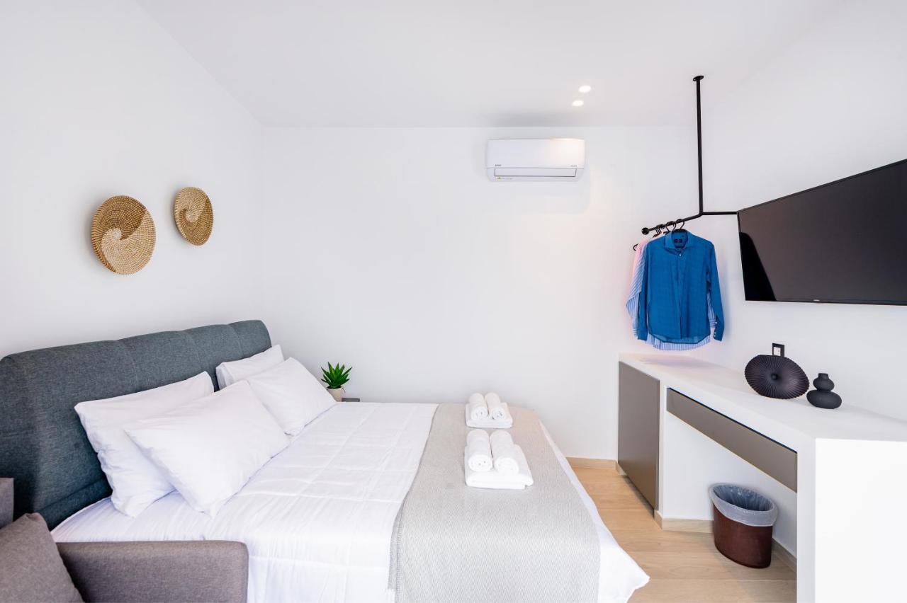 Sunwaves Beach Studio I Ialysos  Dış mekan fotoğraf