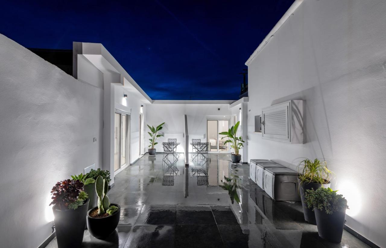 Sunwaves Beach Studio I Ialysos  Dış mekan fotoğraf